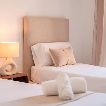 Apartment Banus Palm Garden - Stylish & Prime Location Marbella