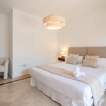 Banus Palm Garden - Stylish & Prime Location Apartment *